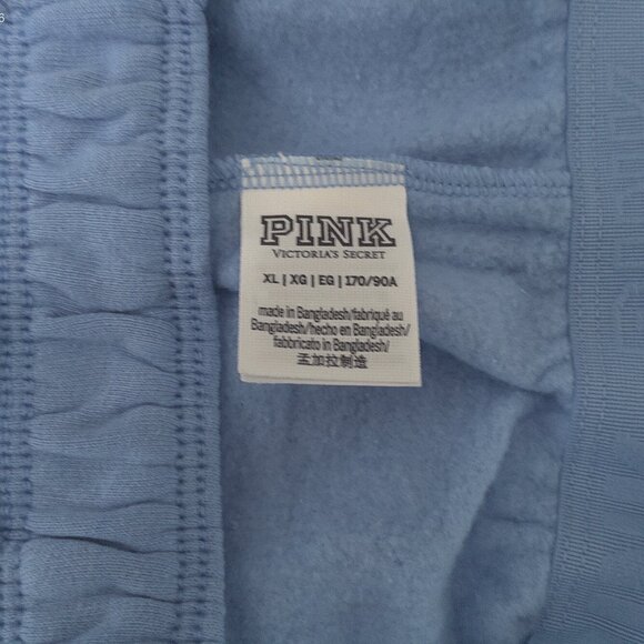 PINK by Victoria Secret Long sleeve sweatshirt and shorts - Picture 6 of 6